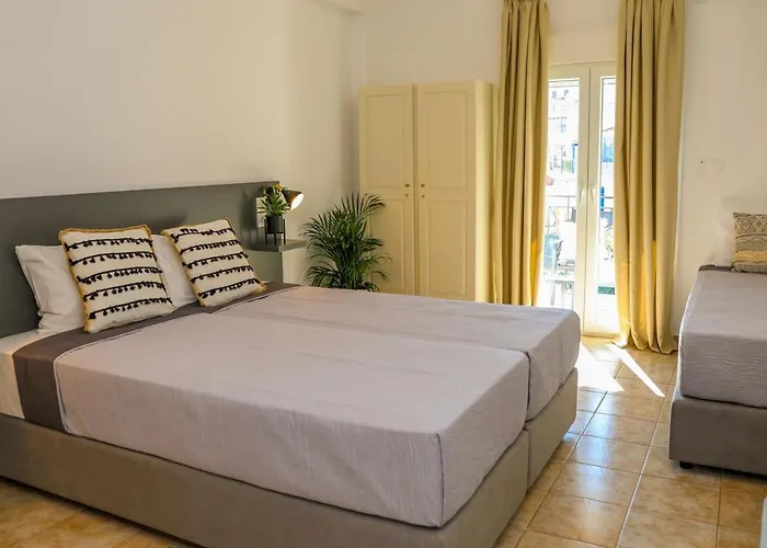La Fleur Apartments